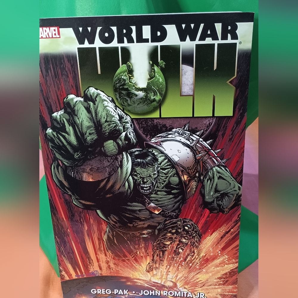 Marvel World War Hulk Soft Cover Book 2008.